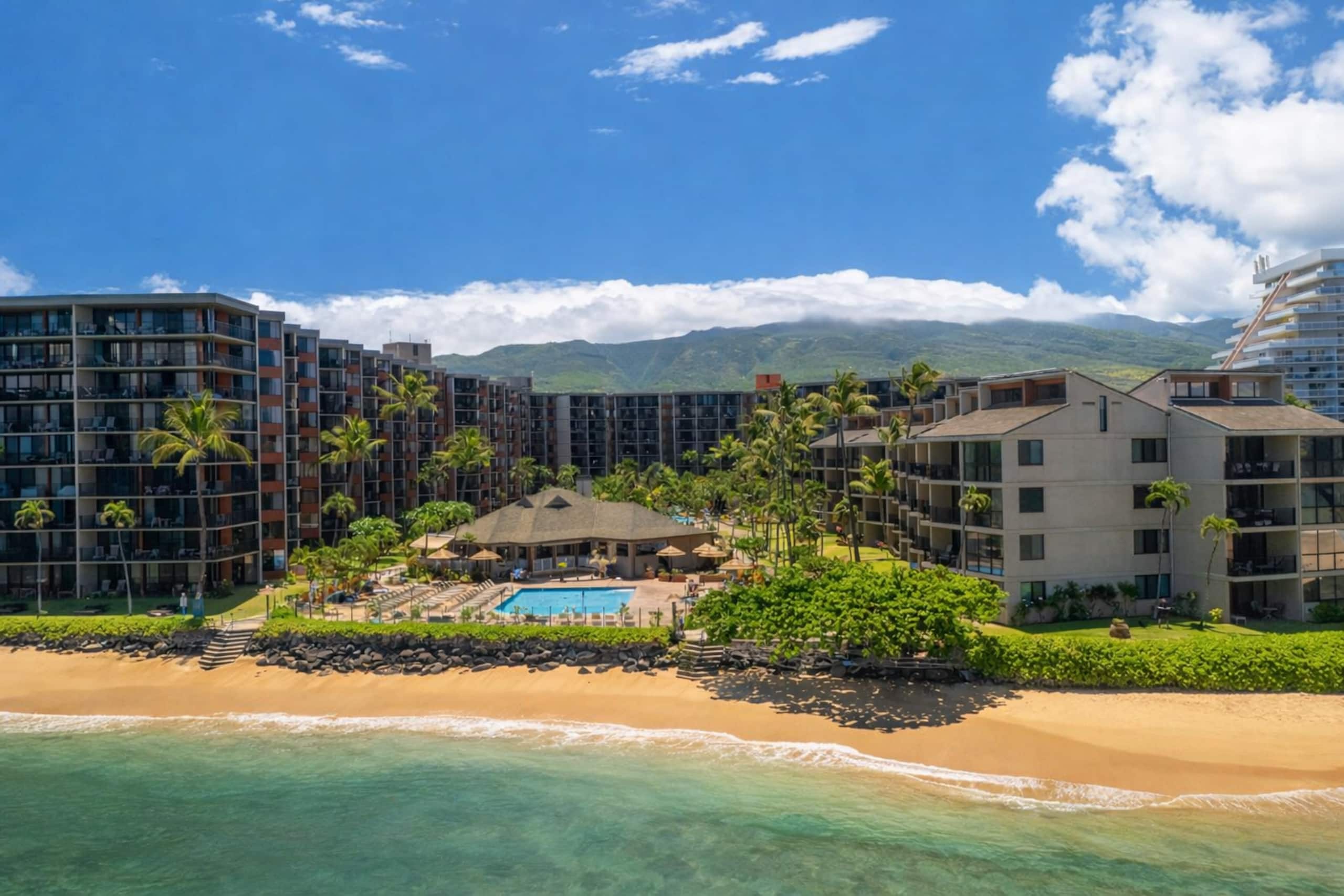 Condo in Lahaina · ★5.0 · 2 bedrooms · 4 beds · 2 baths - Image 51
