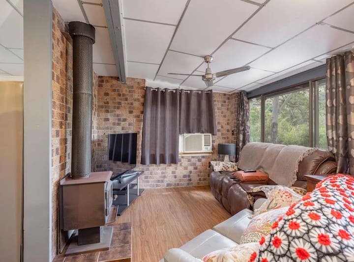 The Cottage - Kenilworth