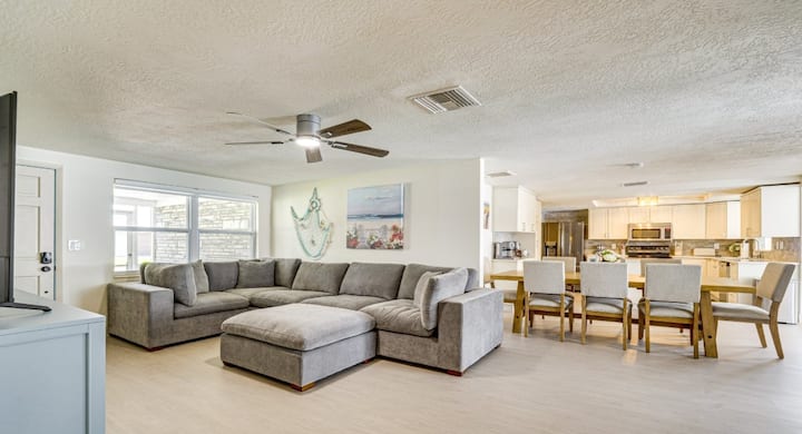 Coastal Family Escape W/private Pool•near Beaches - Holiday, FL