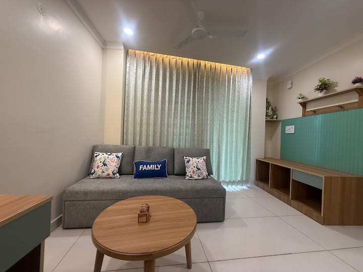 Gauraiya Jacuzzi Romance - Dehradun