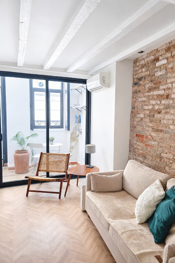 Elegant City Center Loft - Faro