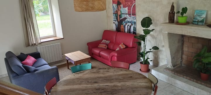 Maison Avec Jardin à 5 Min Du Centre De Pons - Charente-Maritime