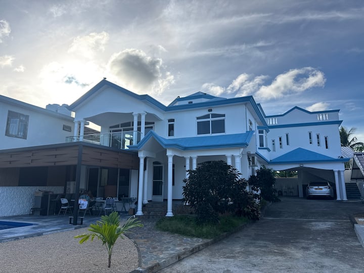 777 Villa In The Heart Of Goodlands. - Mauritius