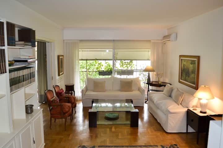 Four-bedroom apartment in Retiro