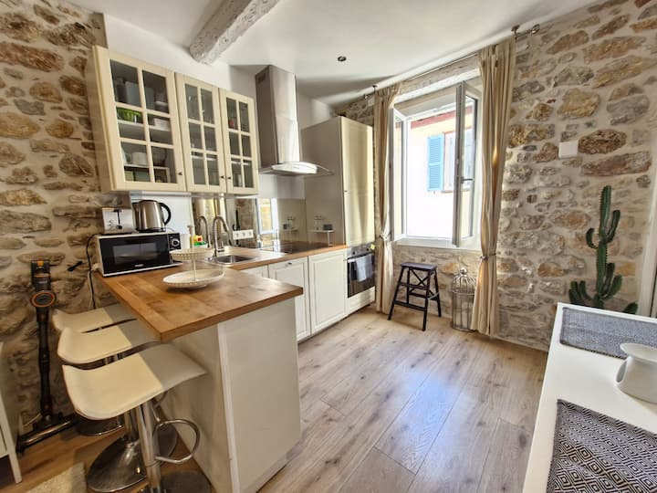 Charmant Appartement Au Cœur De Vieille Ville - Juan-les-Pins