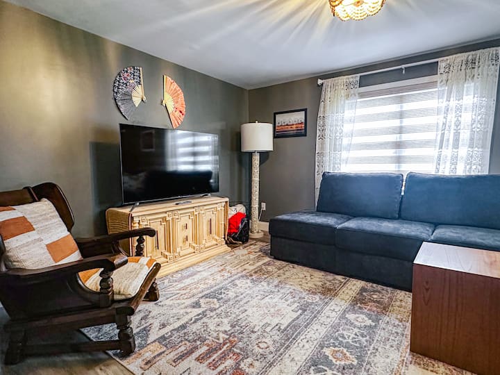 Charming Cottage In Southern New Hampshire - Nashua, NH