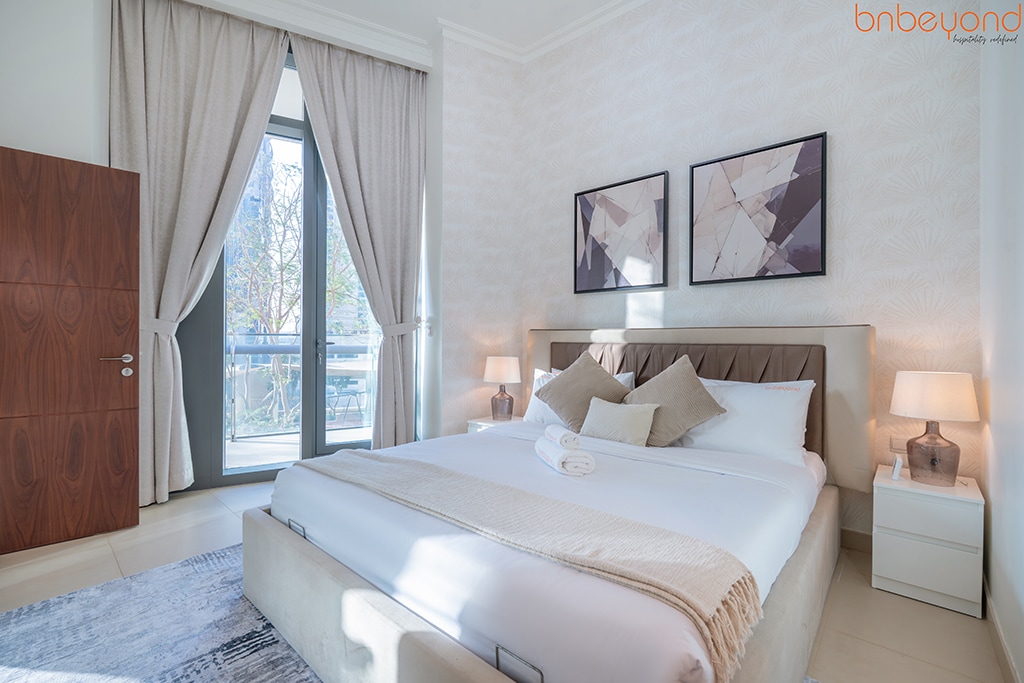 2 Bedroom Furnished Apartment | Burj Vista · IV 3