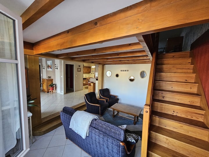 Maison Individuelle Au Calme. - Saint-Amand-Montrond