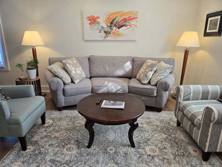 The Roost | 3 Beds | Downtown Horse Venues - Aiken, SC