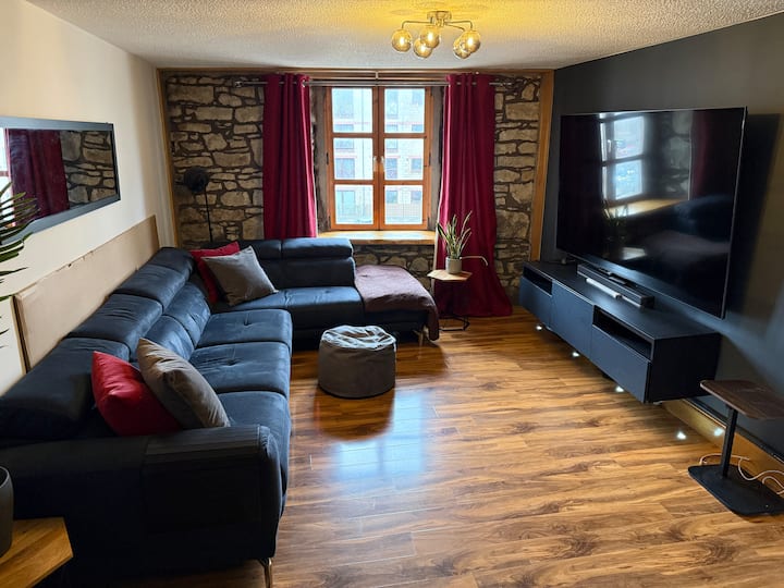 Cozy 2 Bed Flat In The Heart Of Leith - Edinburgh
