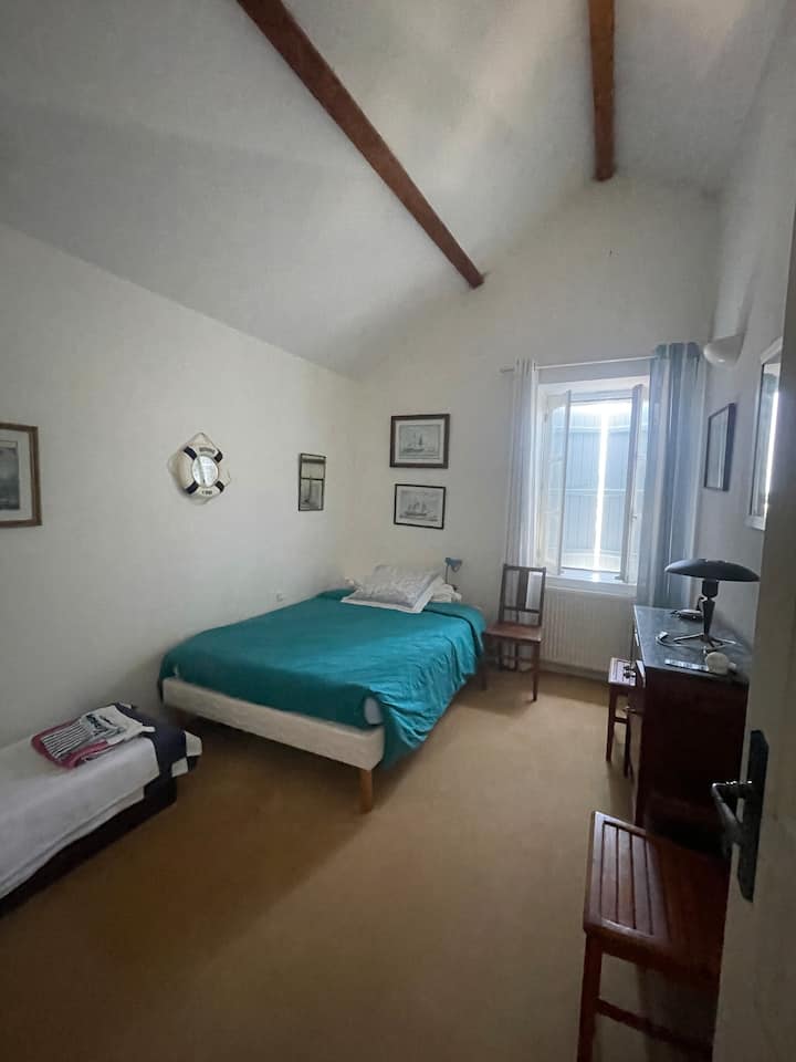 Dhomë gjumi 4