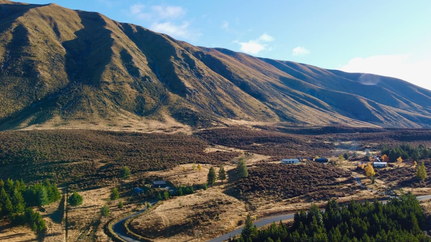 Luxury Cabin + Hot Tub: Near Tekapo/mt Cook 4