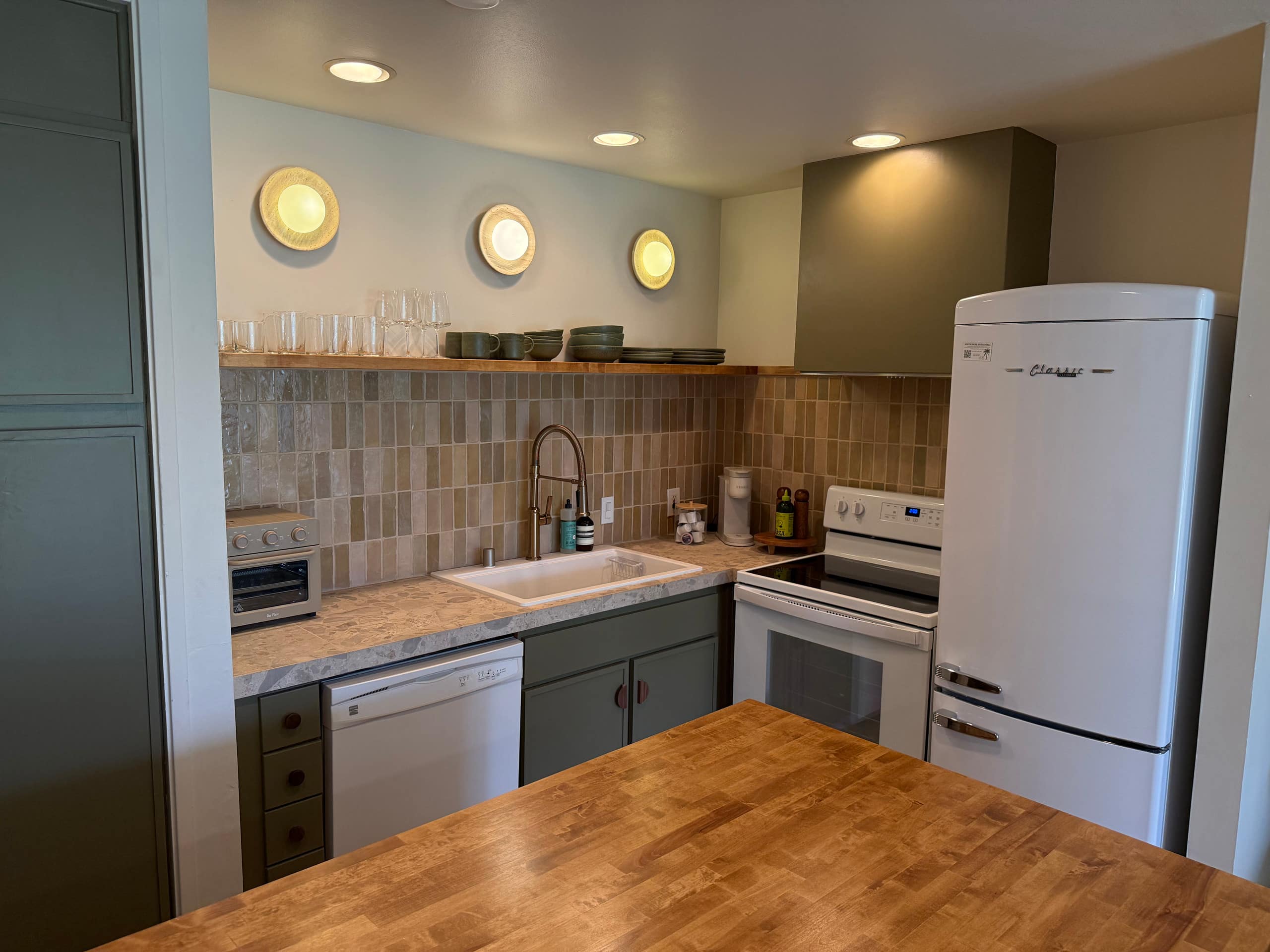 North Shore Hideaway - Image 11