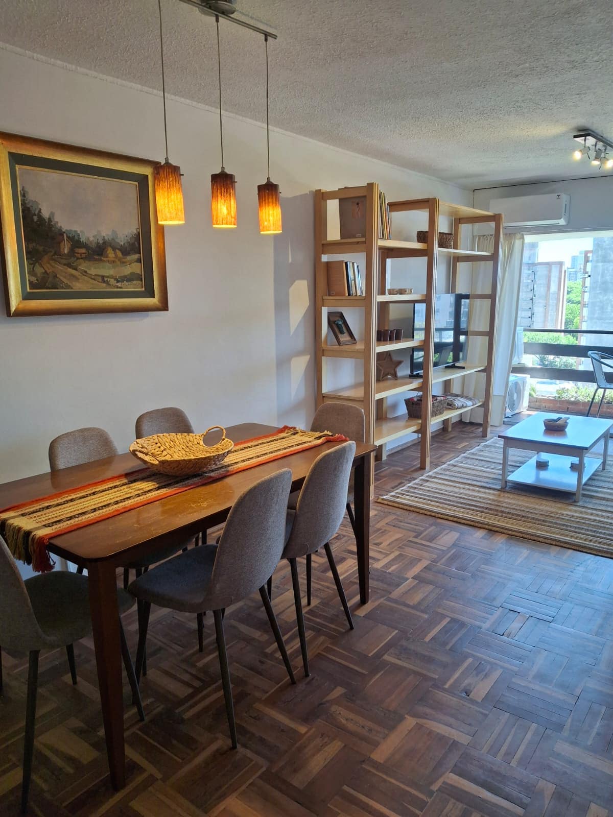 Top Airbnb: Cozy, bright apartment, high floor. in Montevideo