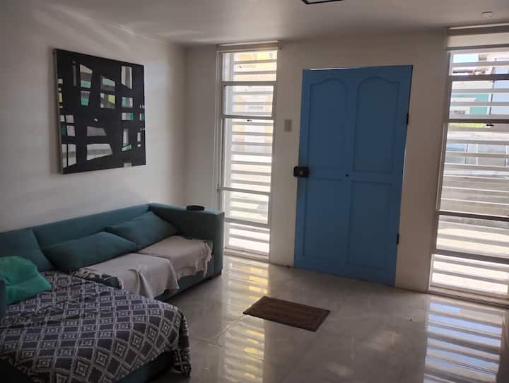 Hostal La Puerta Azul
Arriendo A Grupos Por 4 Hab. - Iquique