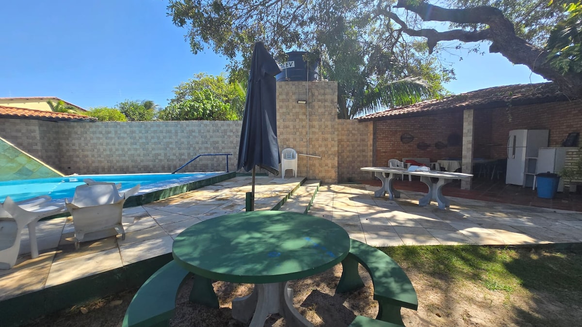 Rustic House Downtown Beberibe with Pool - Houses for Rent in Beberibe ...