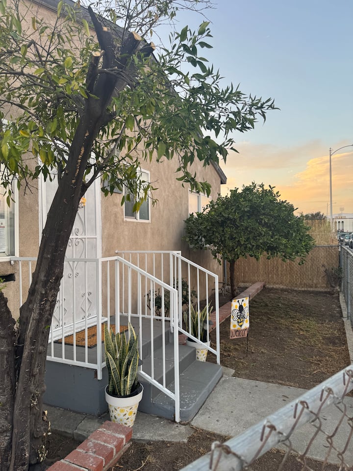Welcome To My Bee-hive - Pico Rivera, CA