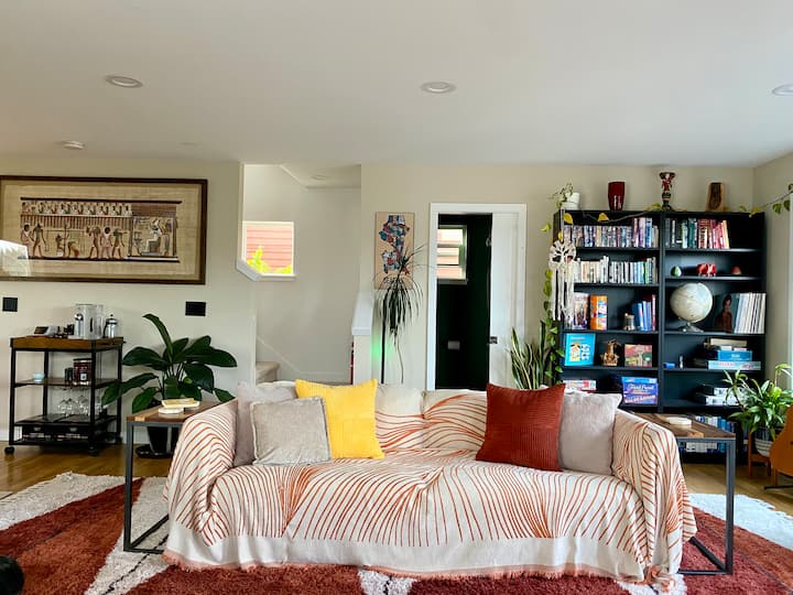 The Park House - A Bright, Urban Retreat - Seattle