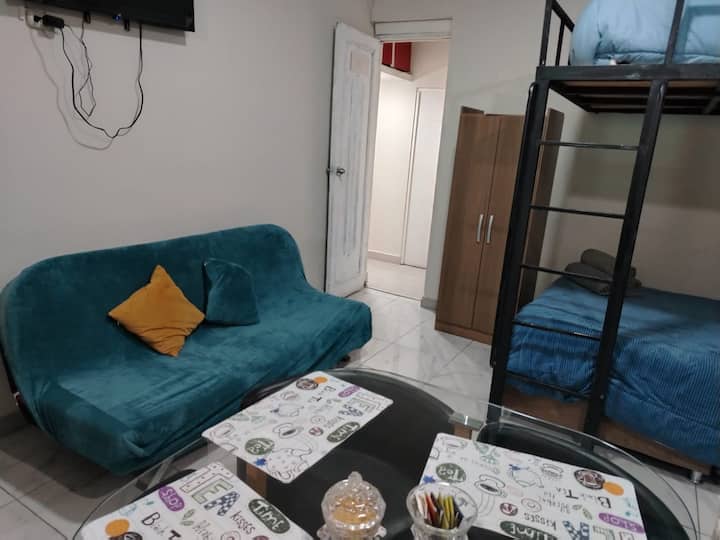 Moderno Loft Por Mercado De San Pedro - クスコ