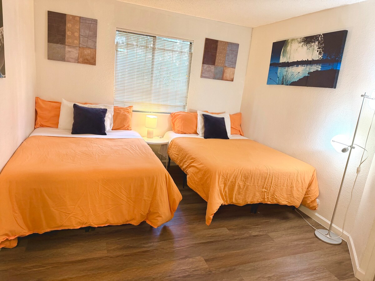 2beds, private bathroom, very nice private room