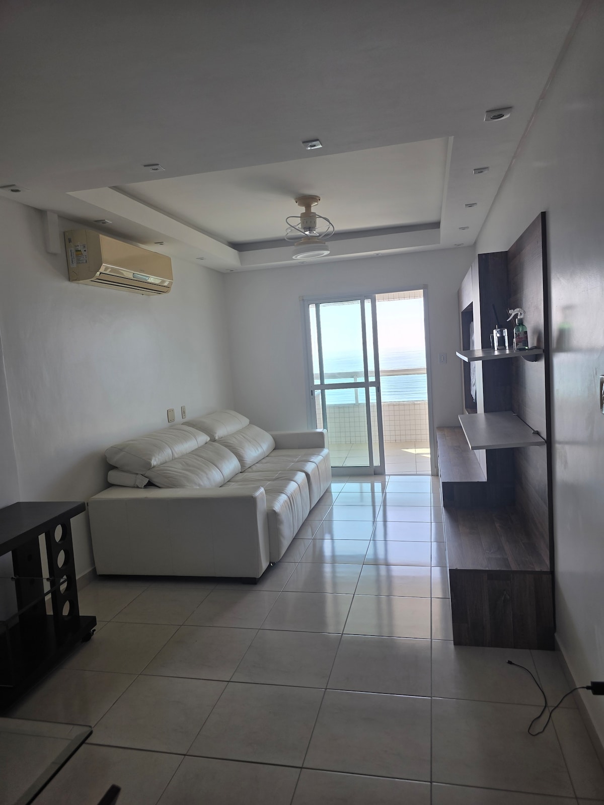Top Airbnb: Apartamento frente para o mar em Praia Grande