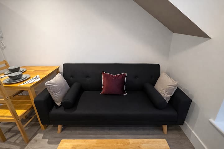 Brand Newcentral 1 Bedroom Apartment | Modern Stay - Oxford