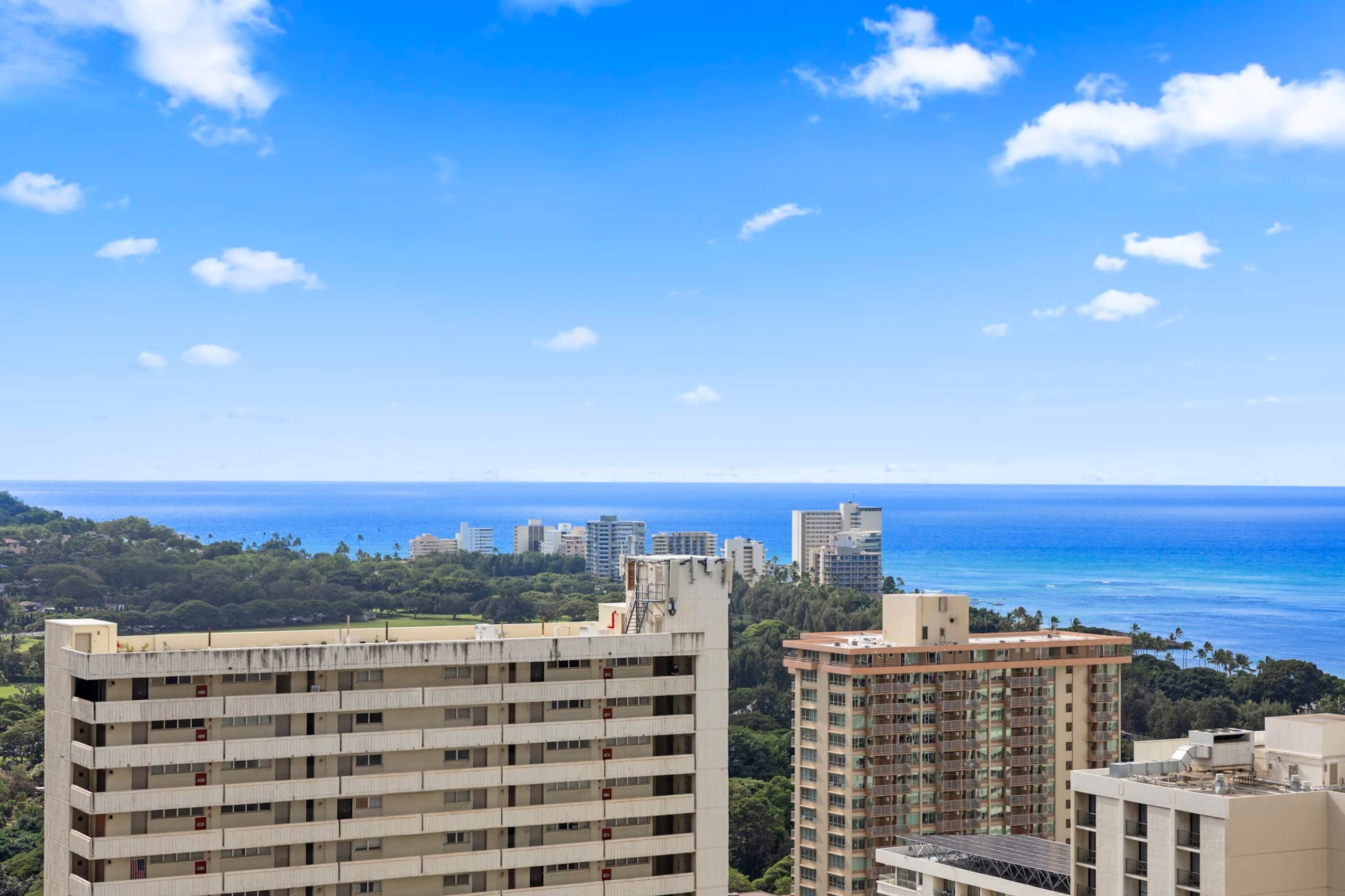 31F-Waikiki Banyan-1BR-Ocean & City Skyline Views - Image 45