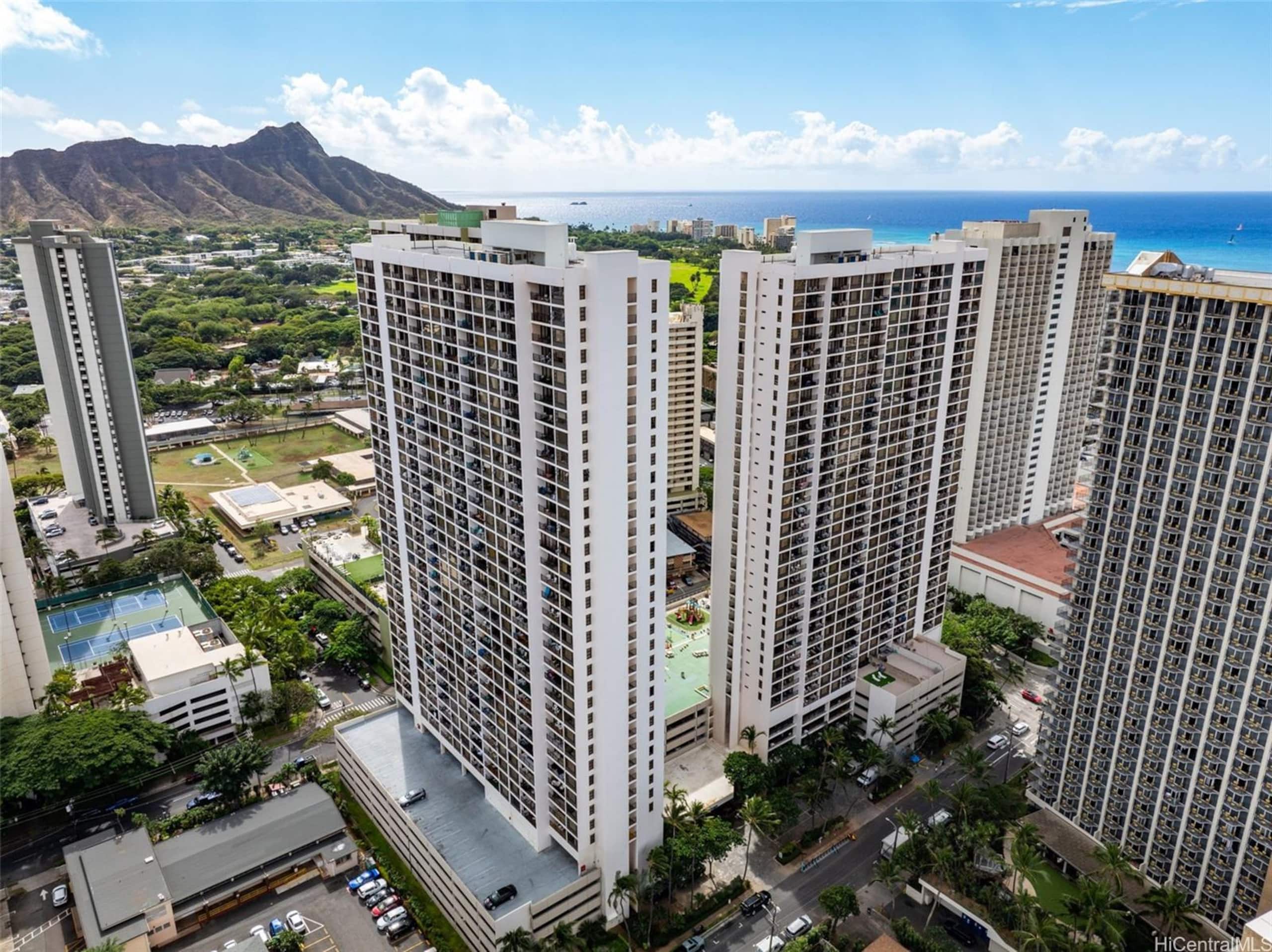 31F-Waikiki Banyan-1BR-Ocean & City Skyline Views - Image 51