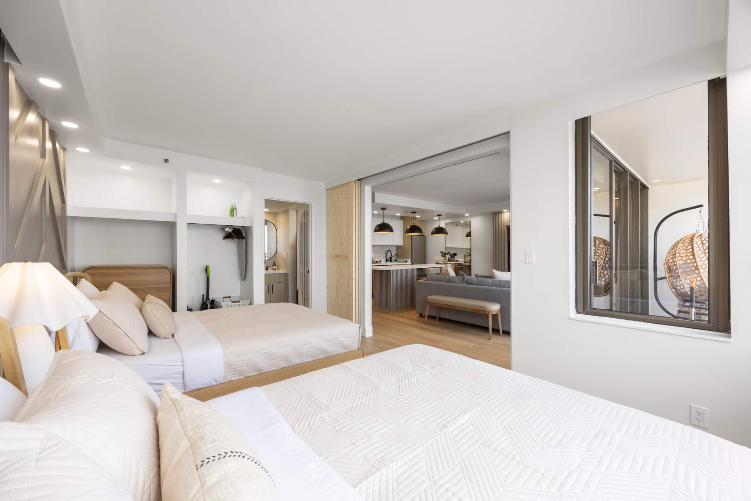 31F-Waikiki Banyan-1BR-Ocean & City Skyline Views - Image 29
