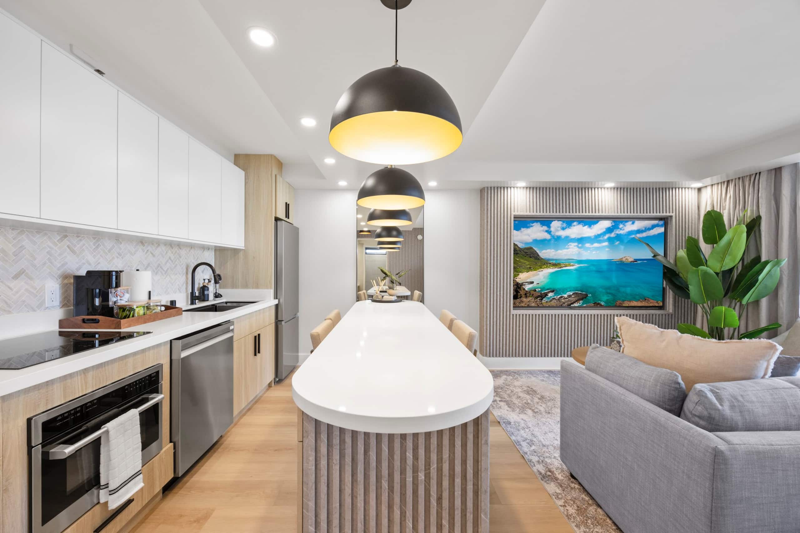 31F-Waikiki Banyan-1BR-Ocean & City Skyline Views - Image 14