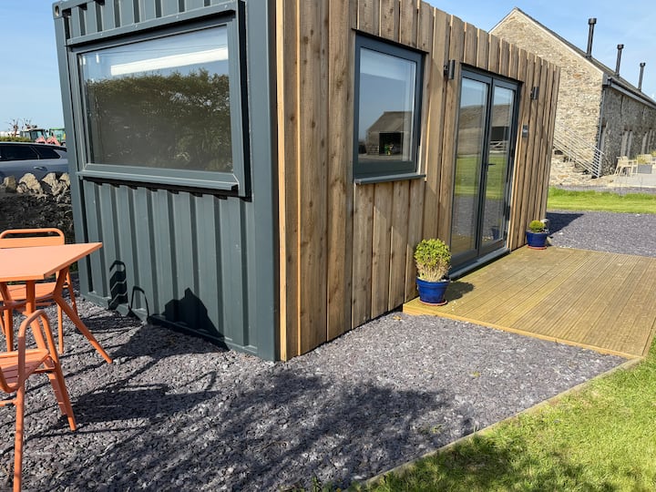 Caban - Rhosneigr