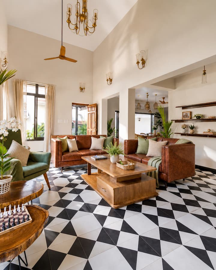 Living room image 6