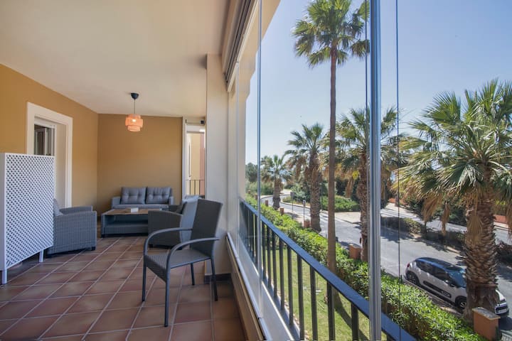 Apartamento En Primera Línea - Lepe