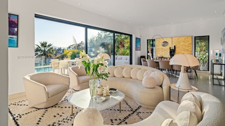 Cannes Hills | Sea View • Pool • 6 Bedrooms - Cannes