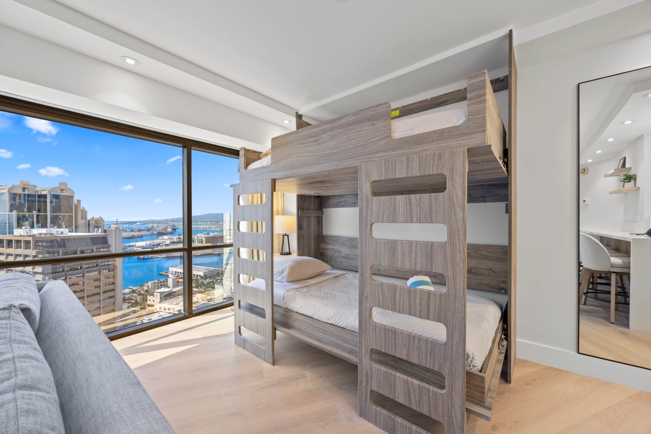 33F-Financial District-Harbor View-1BR w/Parking - Image 6