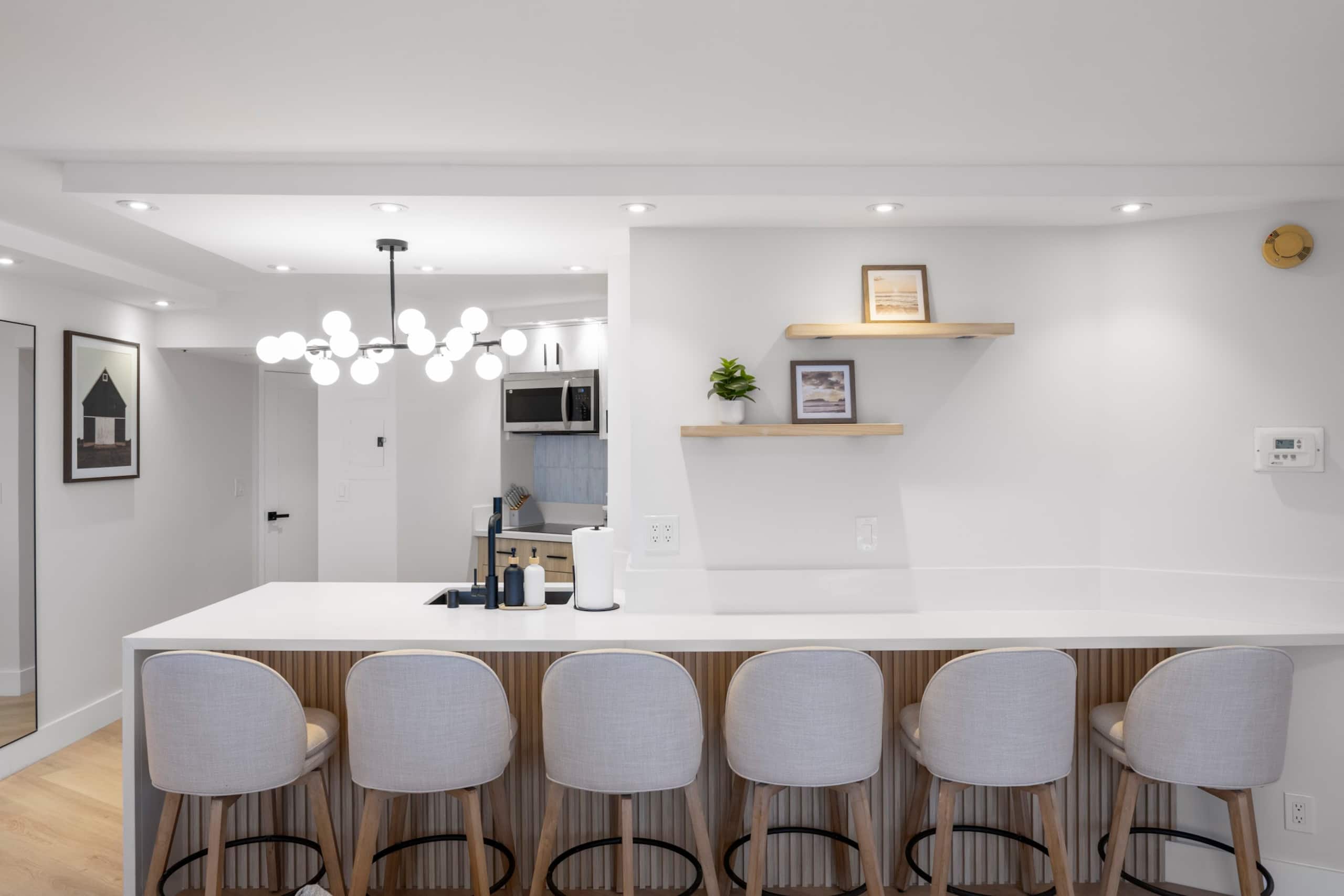 33F-Financial District-Harbor View-1BR w/Parking - Image 24