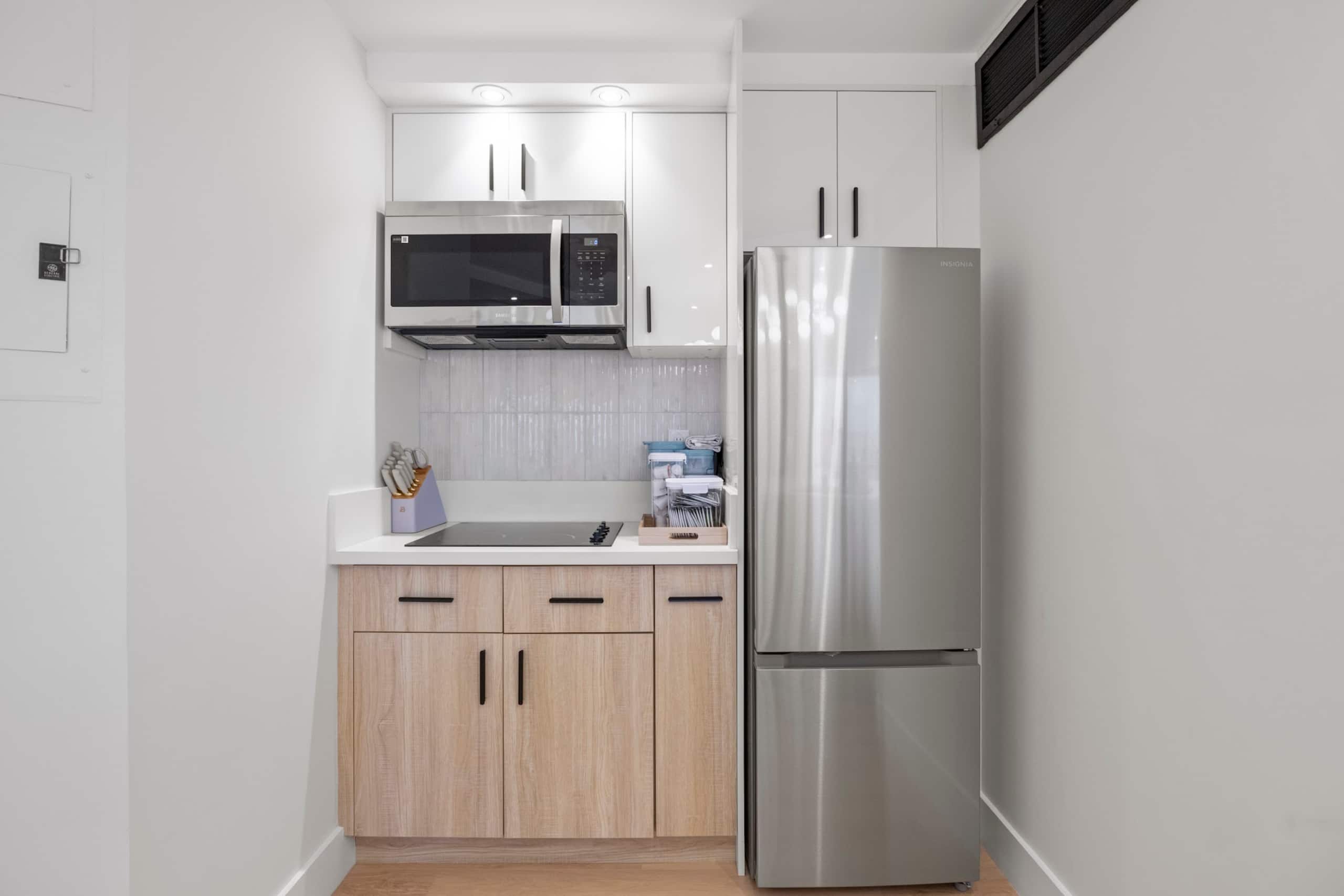 33F-Financial District-Harbor View-1BR w/Parking - Image 22