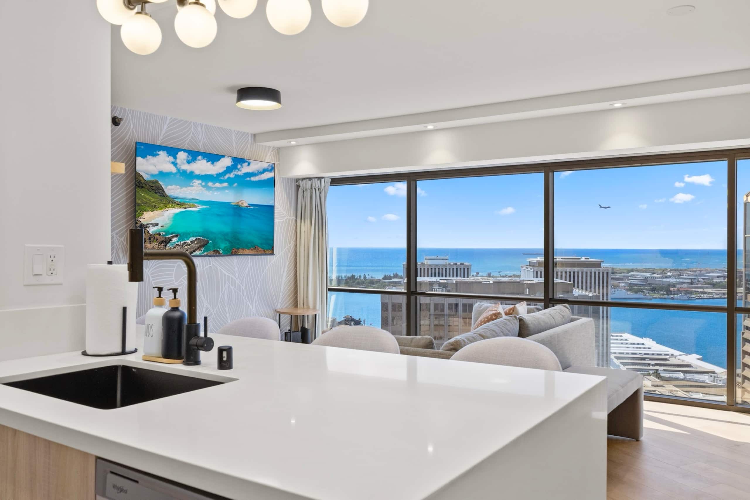 33F-Financial District-Harbor View-1BR w/Parking - Image 12