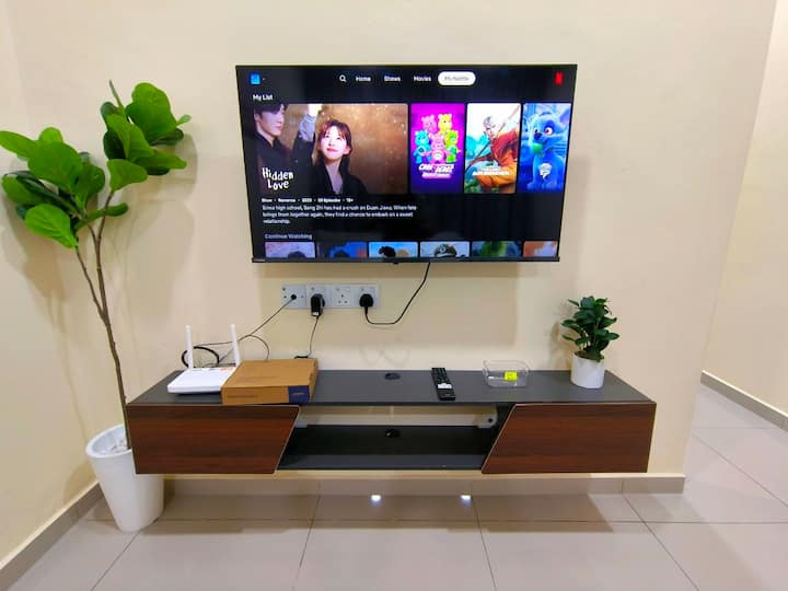 Sw@7+1pax:netflix/watrdispsr/tmndesa/nearlotus&kpj - Kluang