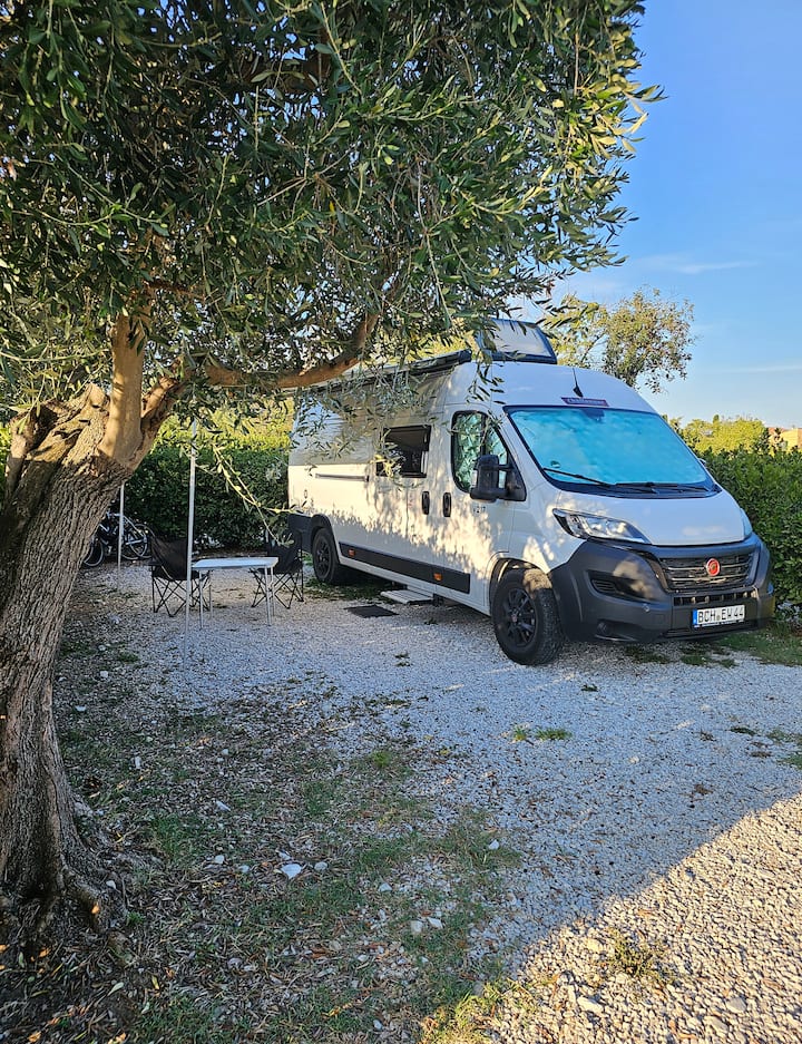 Campervan Parking Area Near The Sea In Follonica - Follonica