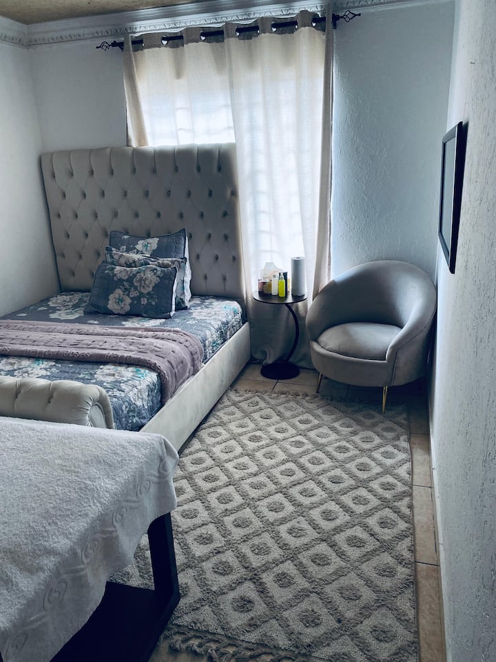 Спална соба 6