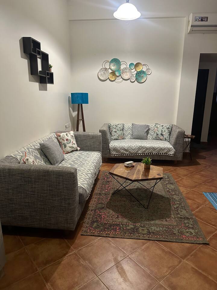 Living room image 4