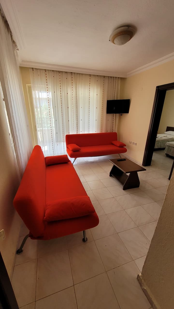 Denize 150 M 1+1 4 Kişilik Mutfaklı Twin Yatak - Marmaris