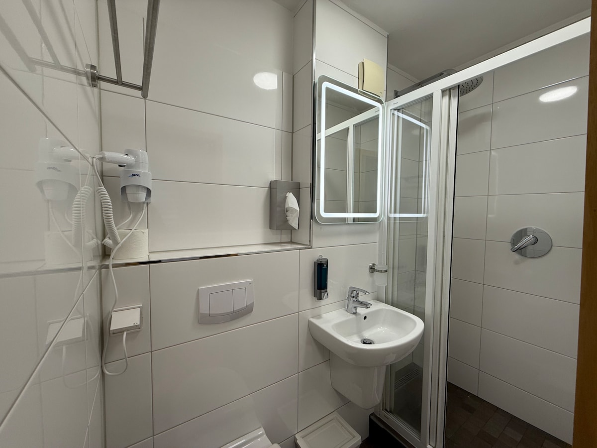 Single Room with Self Check-In