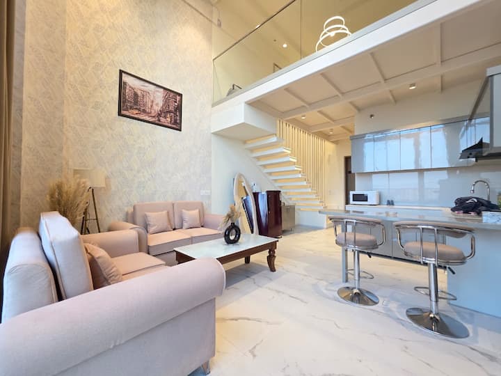 Modern Luxury Studio | Pool Access | M3m Gurgaon - Manesar