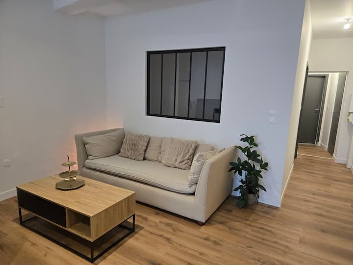 Le 55
70m2 Sur Les Bords De L'ornain
Centre-ville - ibis budget Bar le Duc