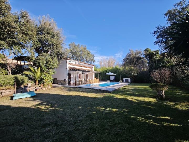 Casa Familiar Con Piscina Y Gran Jardín - Costa Brava