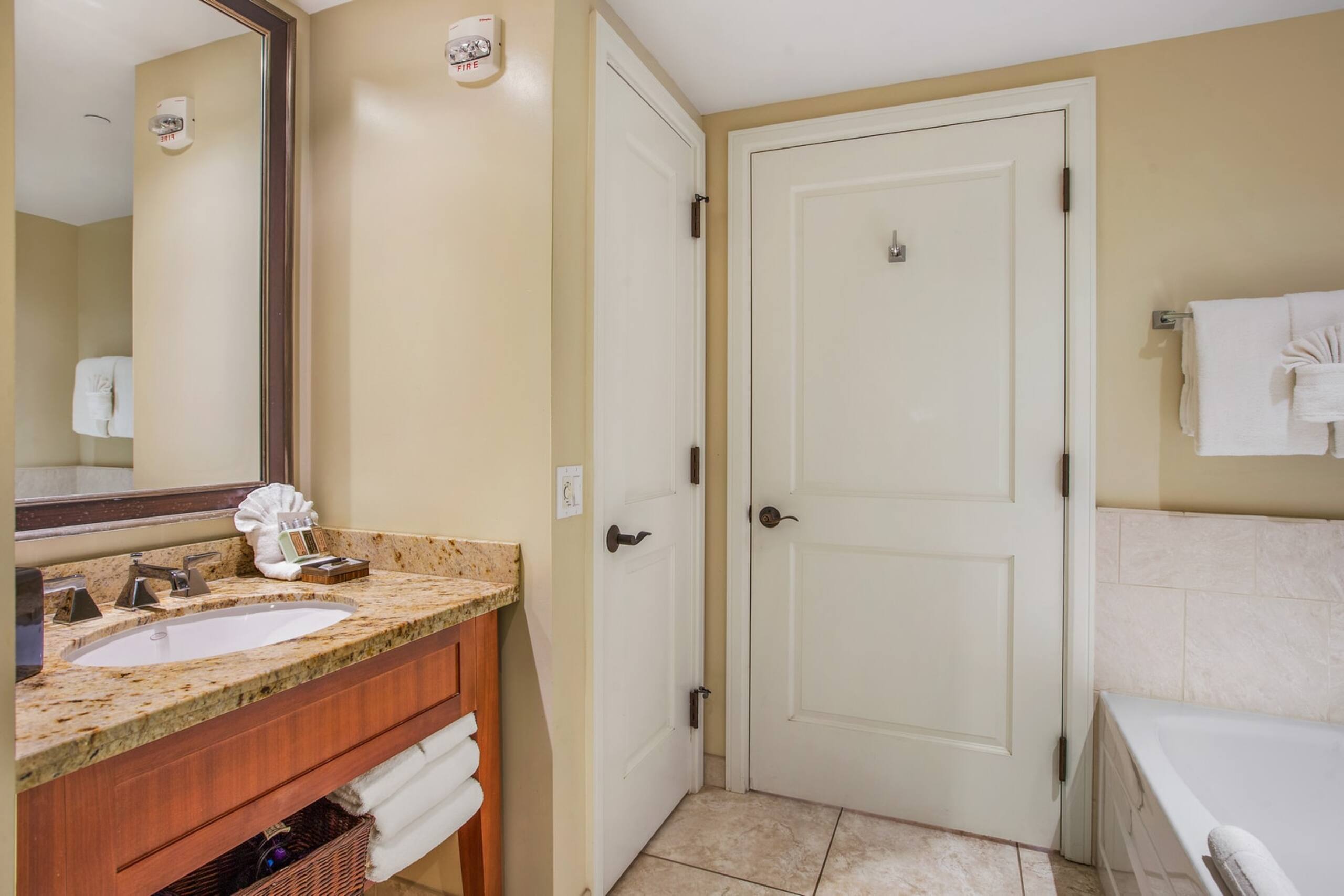 Honua Kai Ocean View Studio Villa | 323 by KBM - Image 27