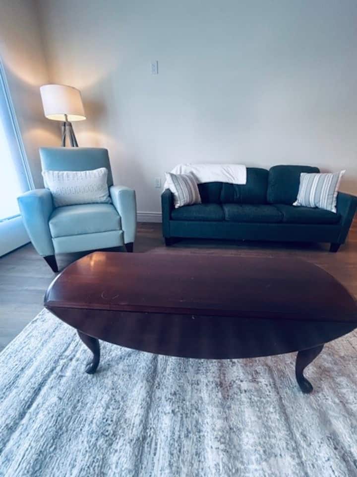 Sovereign Village Apt 205: Spaciously Sleeps 8! - Choctaw Lake, OH