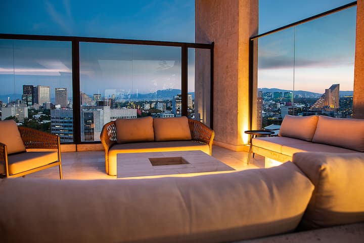 ​Lux Apt Polanco/jacuzzi @Antara. Seguridad 24/7 - Mexico City